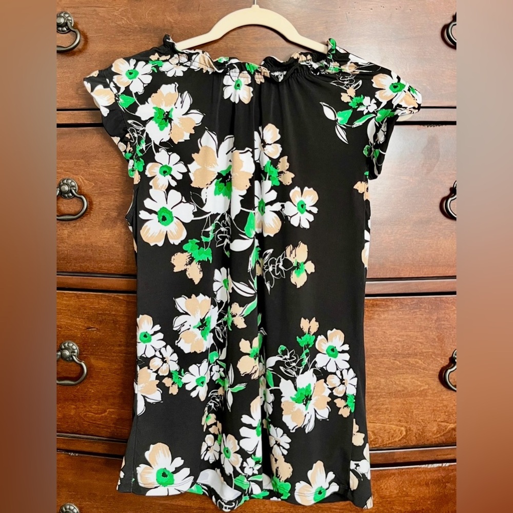 Adrienne Vittadini Black Floral Blouse